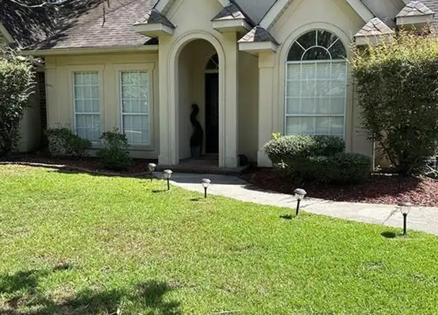 Property at 1824 Logan Ln, Mandeville, LA, 70448, 4 beds, 3 baths, [object Object]