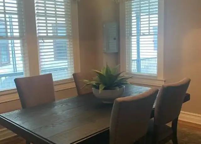 Property at 135 E Market St Unit 1, York, PA, 17401, 2 beds, 1.5 baths, [object Object]