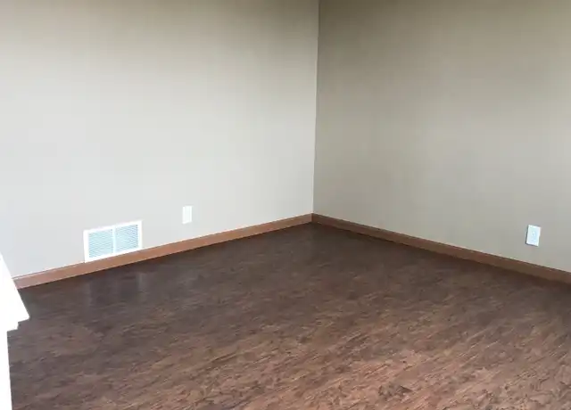 Property at 26 Sarpy Rd, Belleville, IL, 62221, 2 beds, 1.5 baths, [object Object]