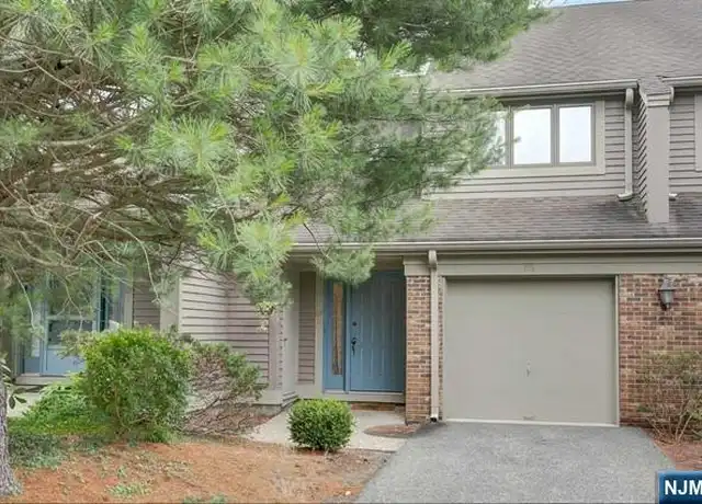 Property at 119 Macleish Ct Unit 119, Mahwah, NJ, 07430, 2 beds, 2.5 baths, [object Object]