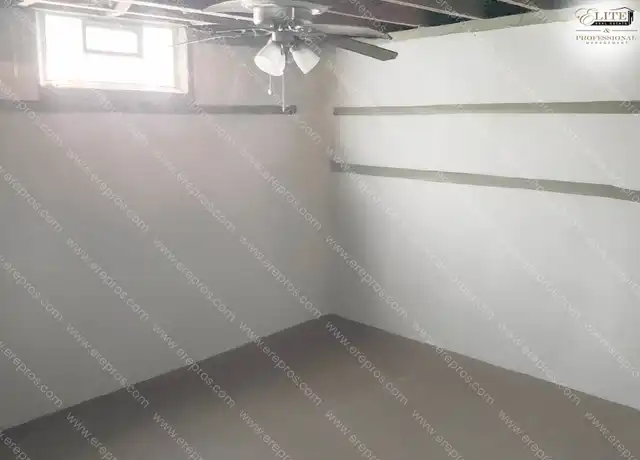 Property at 16828 W Chicago St, Detroit, MI, 48228, 3 beds, 1 bath, [object Object]