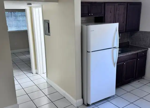Property at 13695 NE 3rd Ct Unit C01, North Miami, FL, 33161, 1 bed, 1 bath, [object Object]