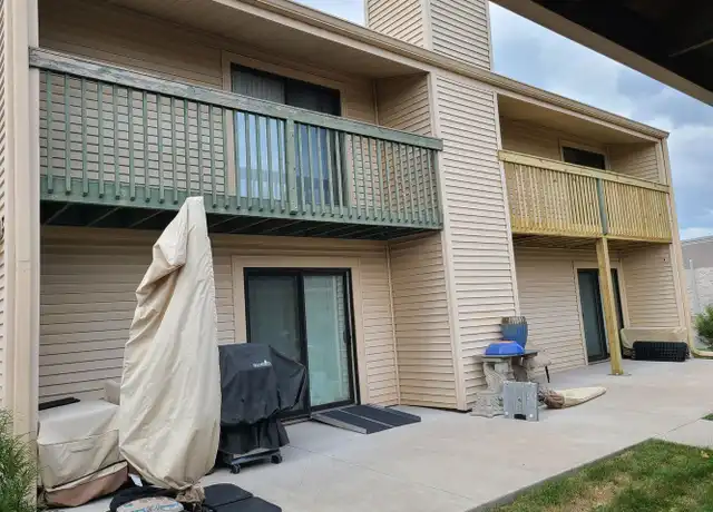 Property at 3860 26th Ave, Moline, IL, 61265, 2 beds, 1 bath, [object Object]