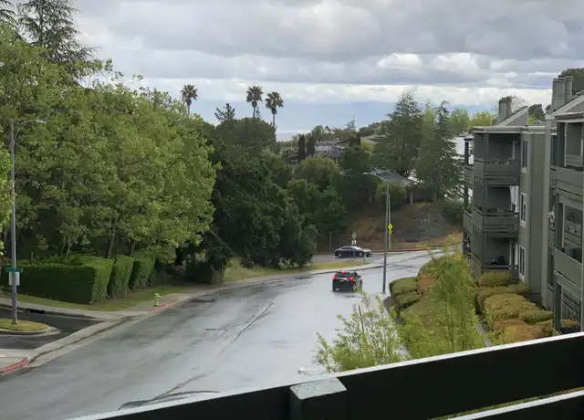 Property at 4008 Farm Hill Blvd, Redwood City, CA, 94061, 2 beds, 1 bath, [object Object]