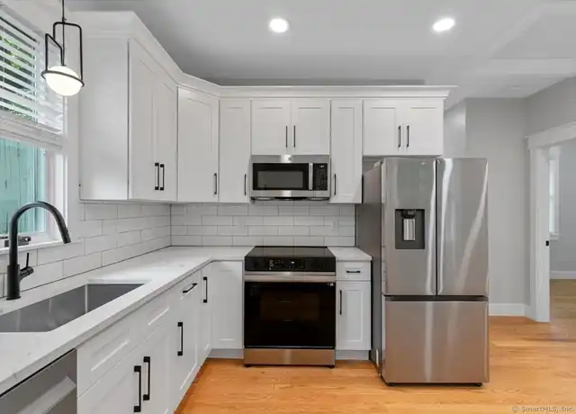 Property at 245 Dwight St Unit 2, New Haven, CT, 06511, 1 bed, 1 bath, [object Object]