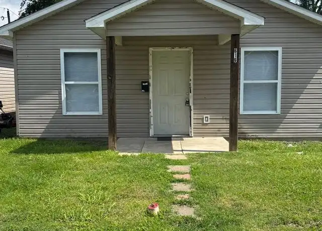 Property at 616 Jefferson Ave, Cape Girardeau, MO, 63703, 4 beds, 2 baths, [object Object]