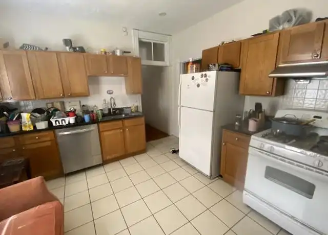 Property at 190 Highland St, Roxbury, MA, 02119, 2 beds, 1 bath, [object Object]