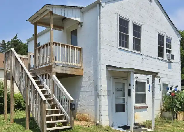 Property at 407 9th St NW Unit B, Charlottesville, VA, 22903, 2 beds, 1 bath, [object Object]