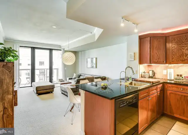 Property at 616 E St NW #1221, Washington, DC, 20004, 1 bed, 1 bath, [object Object]