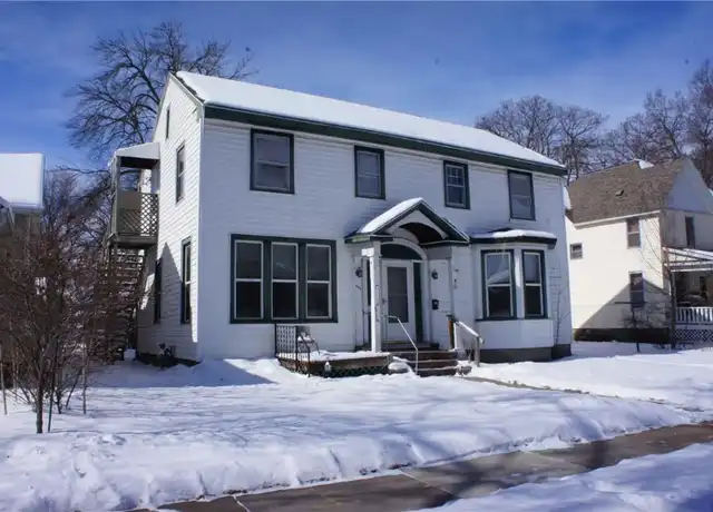 Property at 616 Hobart St, Eau Claire, WI, 54703, 2 beds, 1 bath, [object Object]