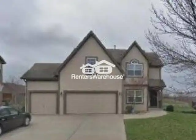 Property at 1901 NE 92nd St, Kansas City, MO, 64155, 4 beds, 2 baths, [object Object]