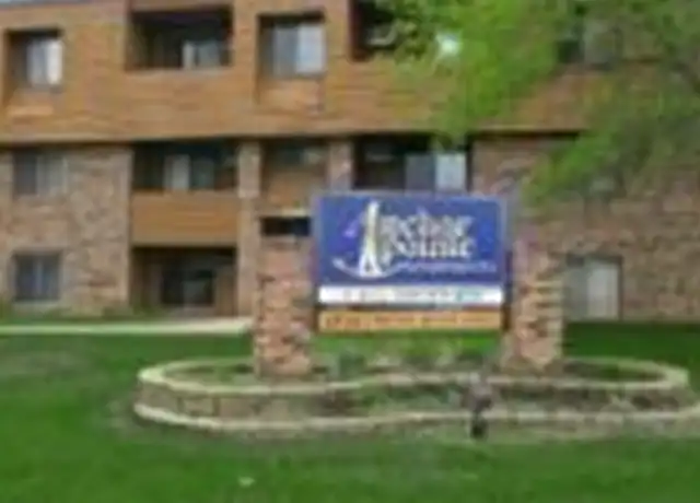 Property at 2056 15th St N Unit 10, St Cloud, MN, 56303, 2 beds, 1 bath, [object Object]