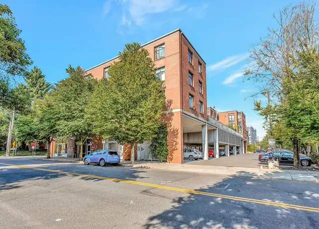 Property at Bookmark Apartments - 2034 NE 40th Ave, Portland, OR, 97212, 1 bed, 1 bath, [object Object]