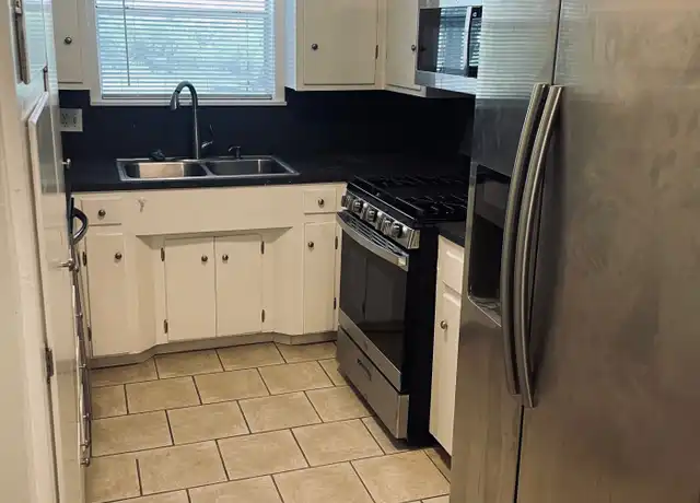 Property at 2722 McDonald Rd, Tyler, TX, 75701, 3 beds, 2 baths, [object Object]
