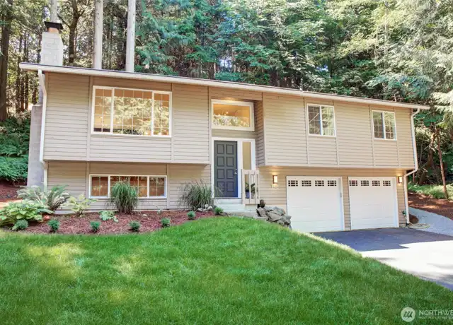 Property at 135 221st Ave NE, Sammamish, WA, 98074, 3 beds, 2 baths, [object Object]