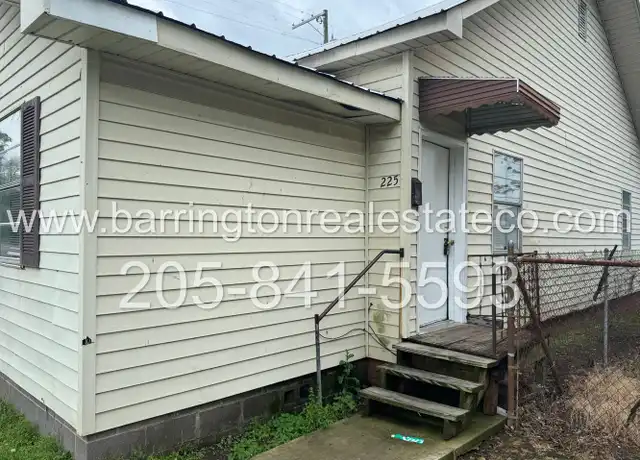 Property at 225 50th St, Fairfield, AL, 35064, 2 beds, 1 bath, [object Object]