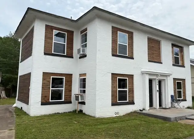 Property at 406 S Fredonia St Unit A, Longview, TX, 75601, 1 bed, 1 bath, [object Object]