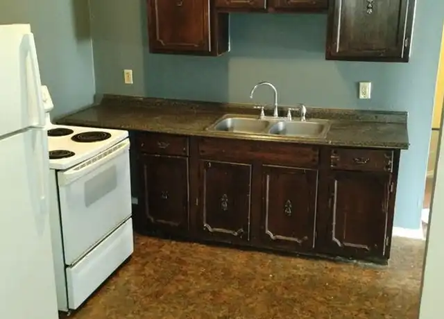 Property at 95 Clinton Ave Unit 3, Albany, NY, 12210, 2 beds, 1 bath, [object Object]