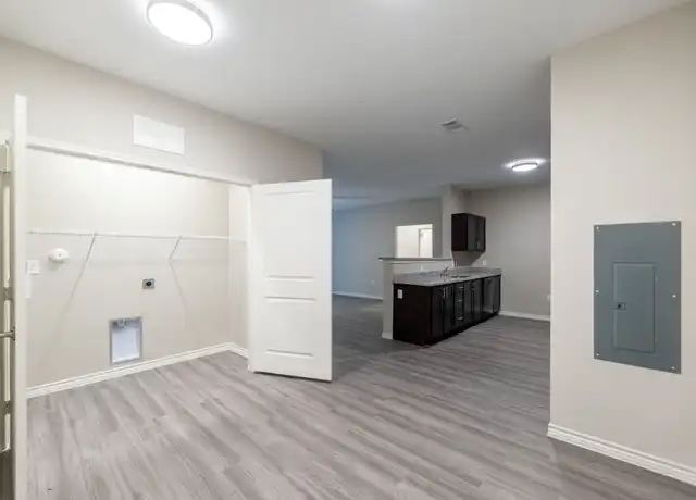 Property at Patriot Pointe - 2101 SE Loop 820, Fort Worth, TX, 76119, 3 beds, 2 baths, [object Object]