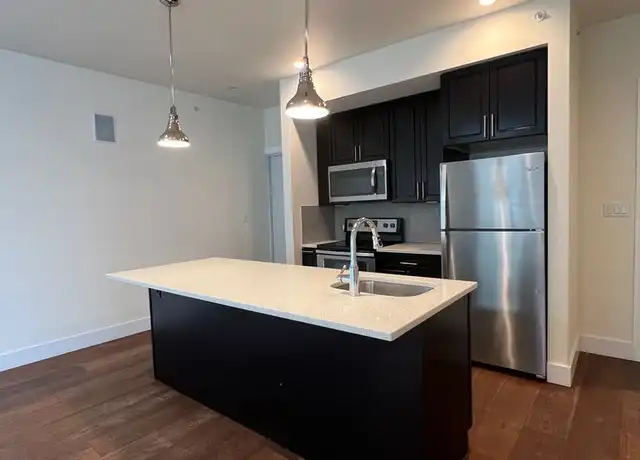 Property at 14 S 3rd St Unit 5, Philadelphia, PA, 19106, 2 beds, 2 baths, [object Object]