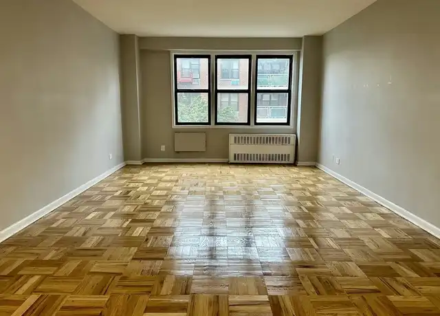 Property at 37-31 73rd St Unit 5T, Flushing, NY, 11372, 1 bed, 1 bath, [object Object]