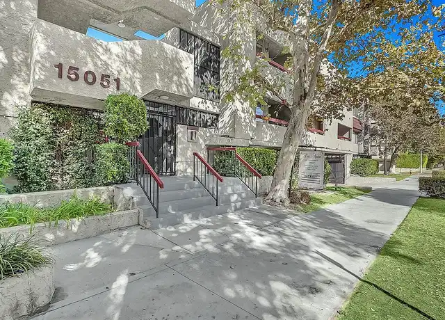 Property at Dar Anton Apartments - 15051 Moorpark St, Sherman Oaks, CA, 91403, 1 bed, 1.5 baths, [object Object]