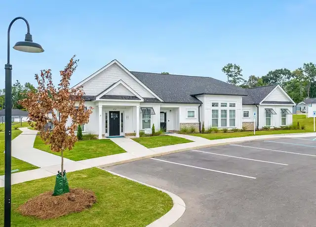 Property at Hamilton Villas - 8787 Gemstone Cir, Chattanooga, TN, 37421, 3 beds, 2 baths, [object Object]