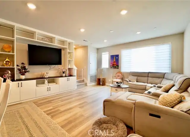 Property at 1448 Sunrise Ln, San Pedro, CA, 90731, 4 beds, 4 baths, [object Object]