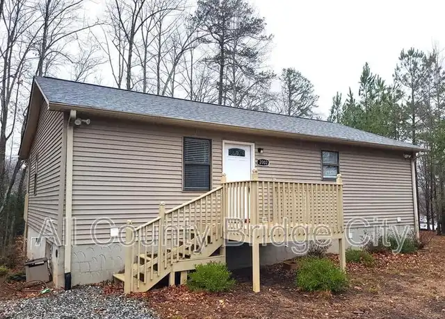 Property at 2002 Hampton Shores Dr Unit A, Seneca, SC, 29672, 2 beds, 2 baths, [object Object]