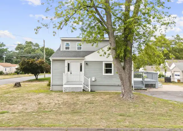Property at 14 Lynette Dr, North Haven, CT, 06473, 4 beds, 2 baths, [object Object]