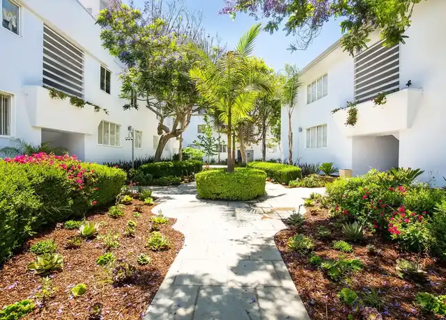 Property at San Vicente View - 130 San Vicente Blvd, Santa Monica, CA, 90402, 2 beds, 1 bath, [object Object]