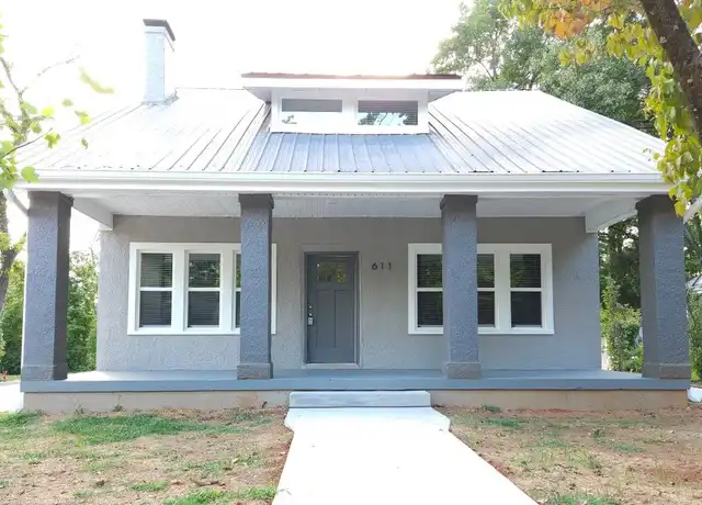 Property at 611 Fairview Ave, Murfreesboro, TN, 37130, 5 beds, 5 baths, [object Object]