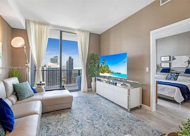 Property at 45 SW 9th St #4204, Miami, FL, 33130, 1 bed, 2 baths, [object Object]