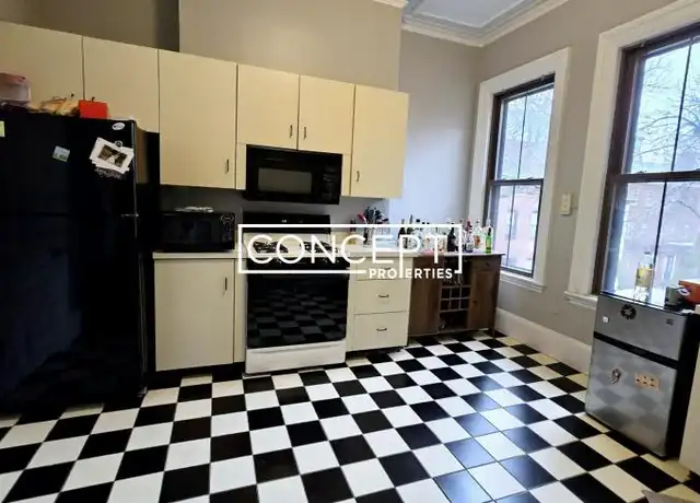 Property at 114 F St, South Boston, MA, 02127, 3 beds, 1 bath, [object Object]