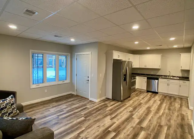 Property at 107 Main St E Unit 3, Clarks Grove, MN, 56016, 1 bed, 1 bath, [object Object]