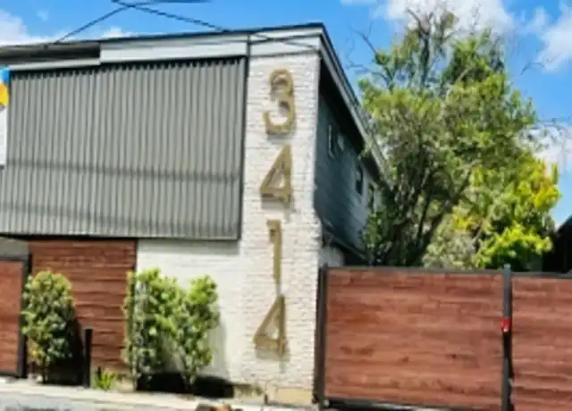 Property at 3414 Graustark St Unit 5, Houston, TX, 77006, 2 beds, 1 bath, [object Object]