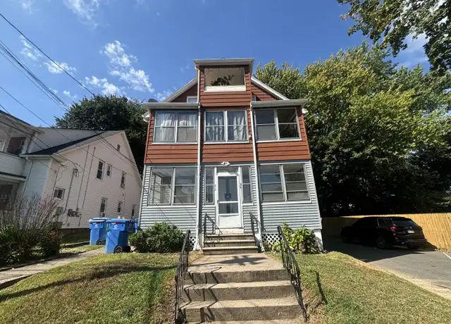 Property at 33 Emory Ct Unit 1st Floor, Bristol, CT, 06010, 2 beds, 1 bath, [object Object]