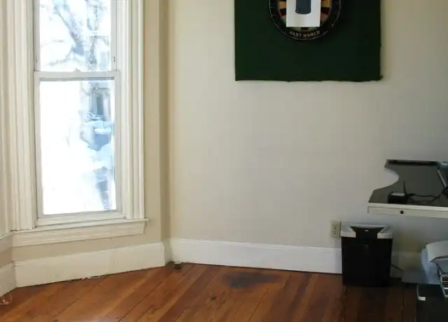Property at 426 E 6th St #3, South Boston, MA, 02127, 2 beds, 1 bath, [object Object]