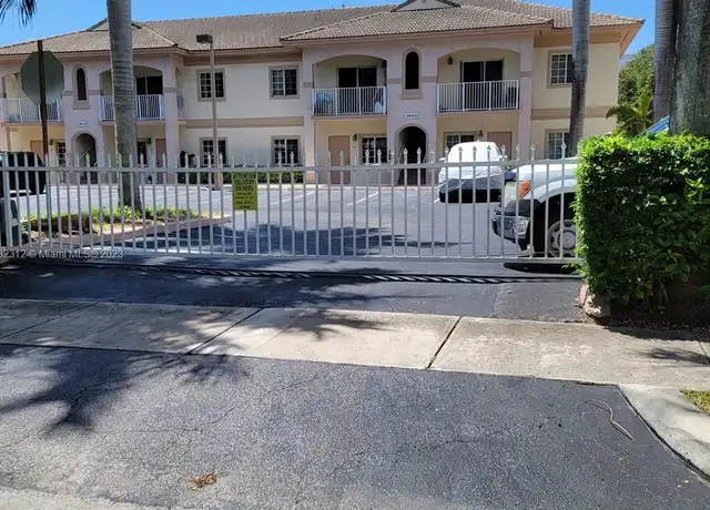 Property at 2020 Taylor St, Hollywood, FL, 33020, 2 beds, 2 baths, [object Object]