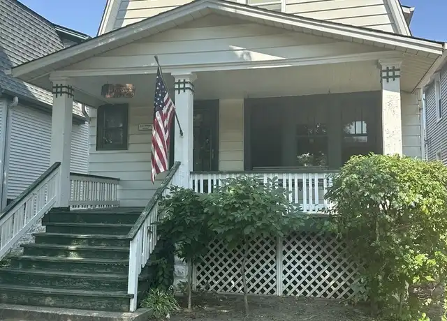 Property at 5433 N Magnet Ave Unit 2, Chicago, IL, 60630, 2 beds, 1 bath, [object Object]