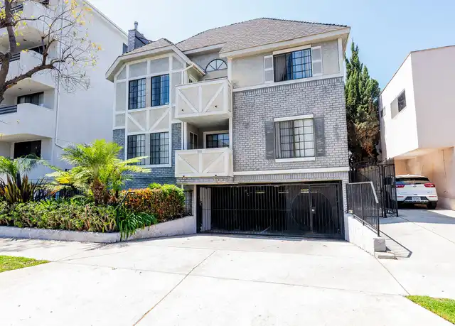 Property at 1931 Malcolm Ave Unit 204, West Los Angeles, CA, 90025, 2 beds, 2 baths, [object Object]
