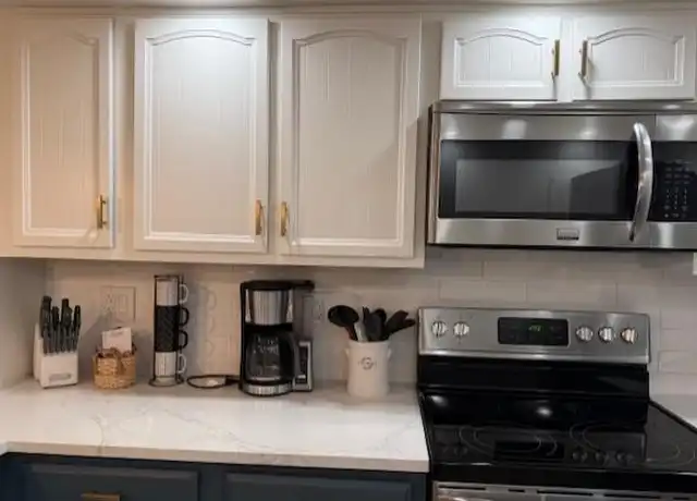 Property at 3200 Port Royale Dr S Unit 809, Fort Lauderdale, FL, 33308, 2 beds, 2 baths, [object Object]