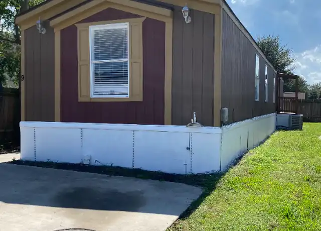 Property at 1120 N Vista Dr, Houston, TX, 77073, 3 beds, 2 baths, [object Object]