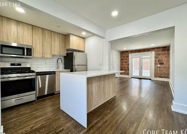 Property at 4314 Mercier St Unit 1B, Kansas City, MO, 64111, 1 bed, 1 bath, [object Object]