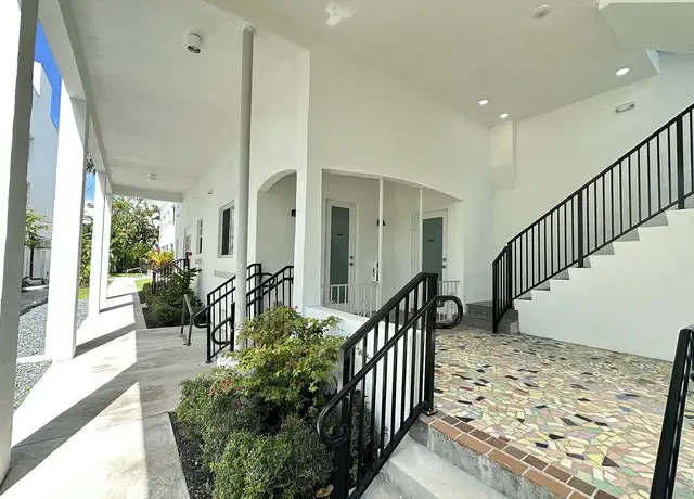 Photo of 1602 Meridian Ave, Miami Beach, FL 33139