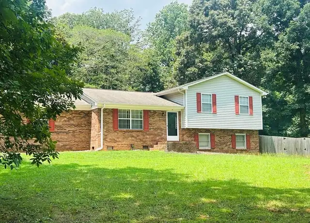 Property at 187 Flicker Ln, Lexington, NC, 27292, 4 beds, 2 baths, [object Object]