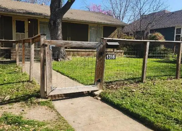 Property at 1316 Pasadena Dr, Austin, TX, 78757, 2 beds, 1 bath, [object Object]