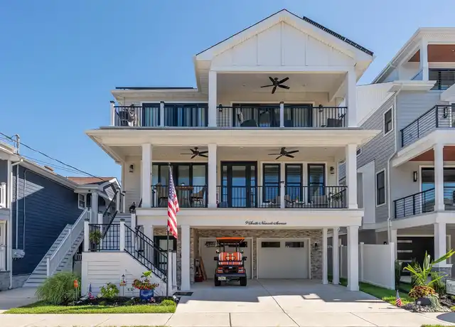 Property at 9 S Newark Ave Unit B, Ventnor City, NJ, 08406, 3 beds, 2 baths, [object Object]