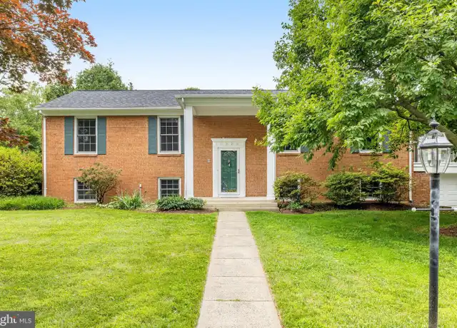 Property at 1023 Westbriar Dr NE, Vienna, VA, 22180, 5 beds, 3 baths, [object Object]