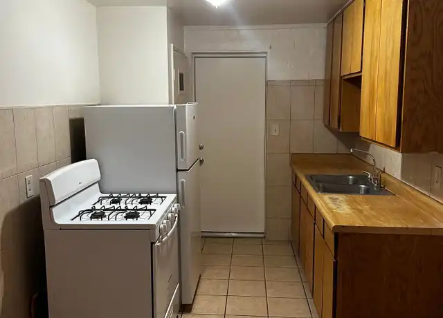 Property at 4902 S 13th Ave, Tucson, AZ, 85714, 2 beds, 1 bath, [object Object]